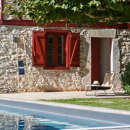 Sleeps 12 Pool Wifi Bidart